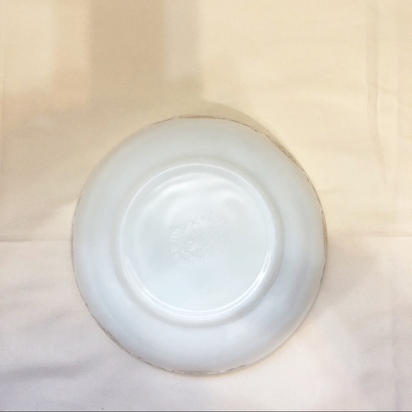 Vintage Pyrex 2 1/2 Quarts Ovenware Bowl - Picture 4 of 7